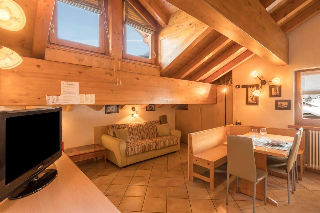 Zenith - Casa Azzurra Mansarda Apartment